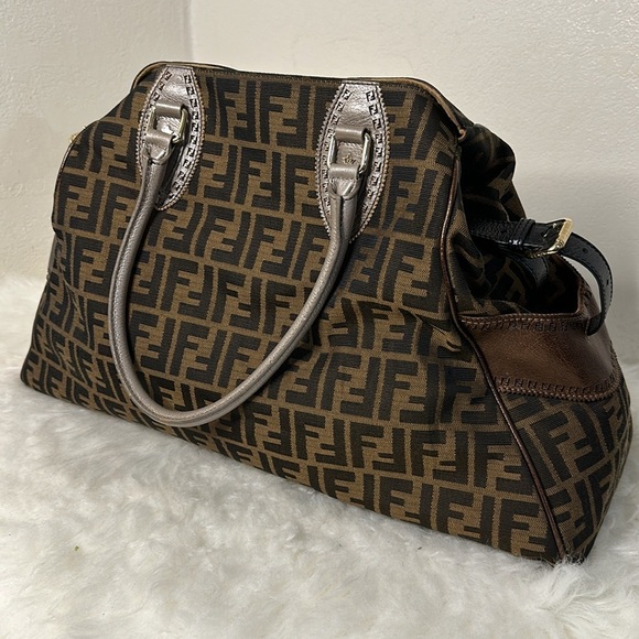 💯 Authentic Zucca Studded Bag De Jour🍀 - Picture 11 of 17